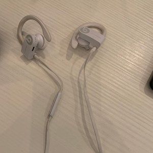Powerbeats 3 Wireless